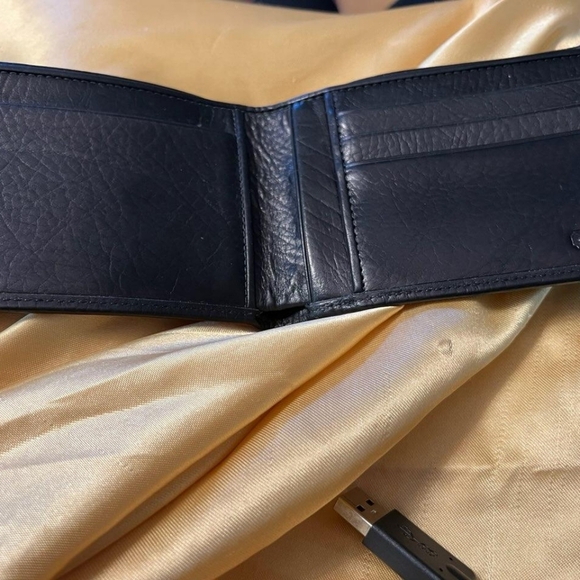 COACH men's wallet - Picture 2 of 2